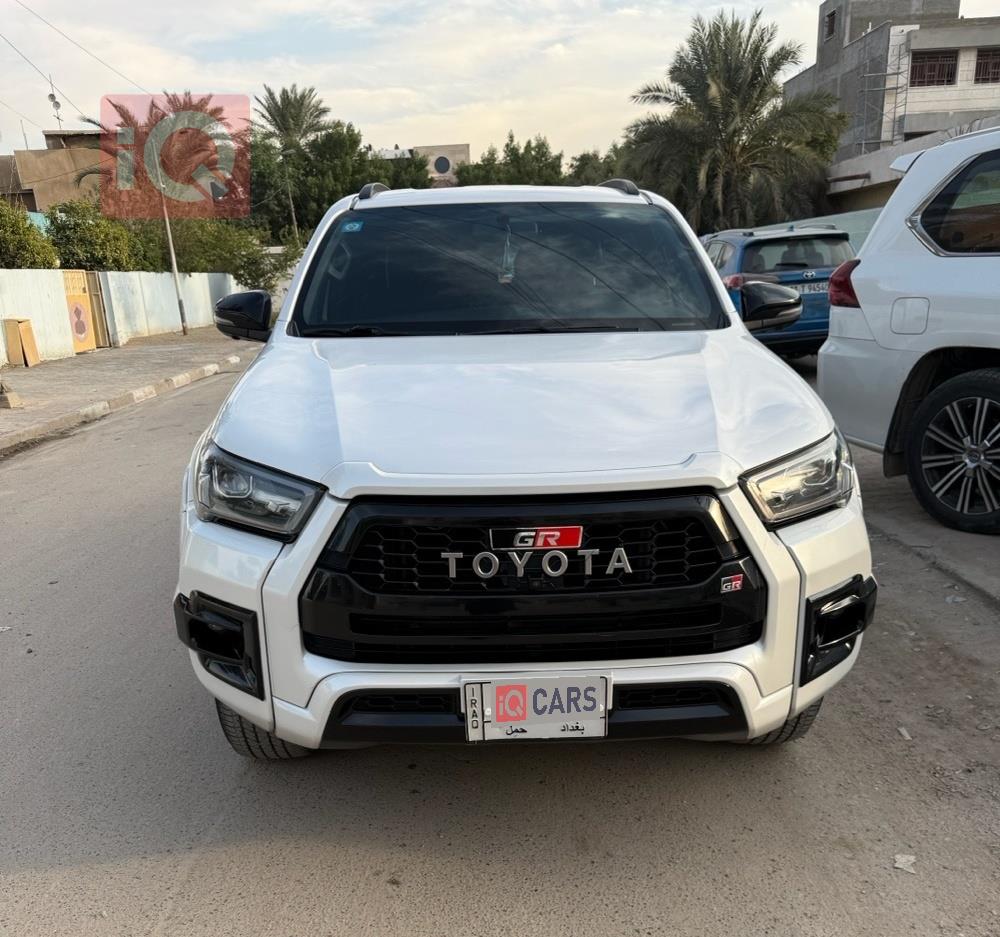 تويوتا هايلوكس